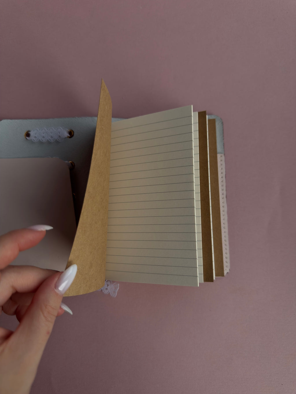 Lace String | A6 Cow Bifold Leather Journal