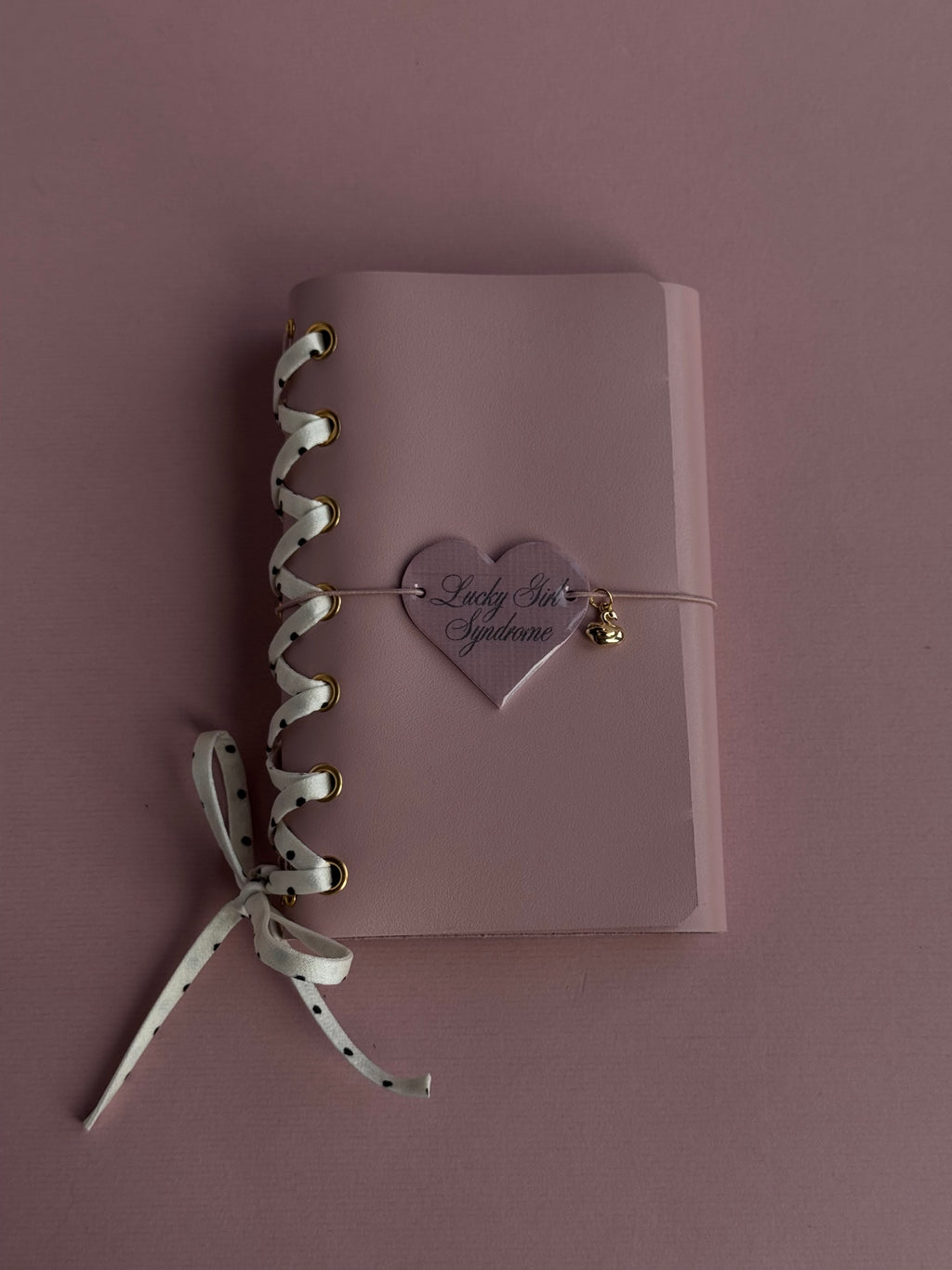 Dotted String | A6 Cow Trifold Leather Journal