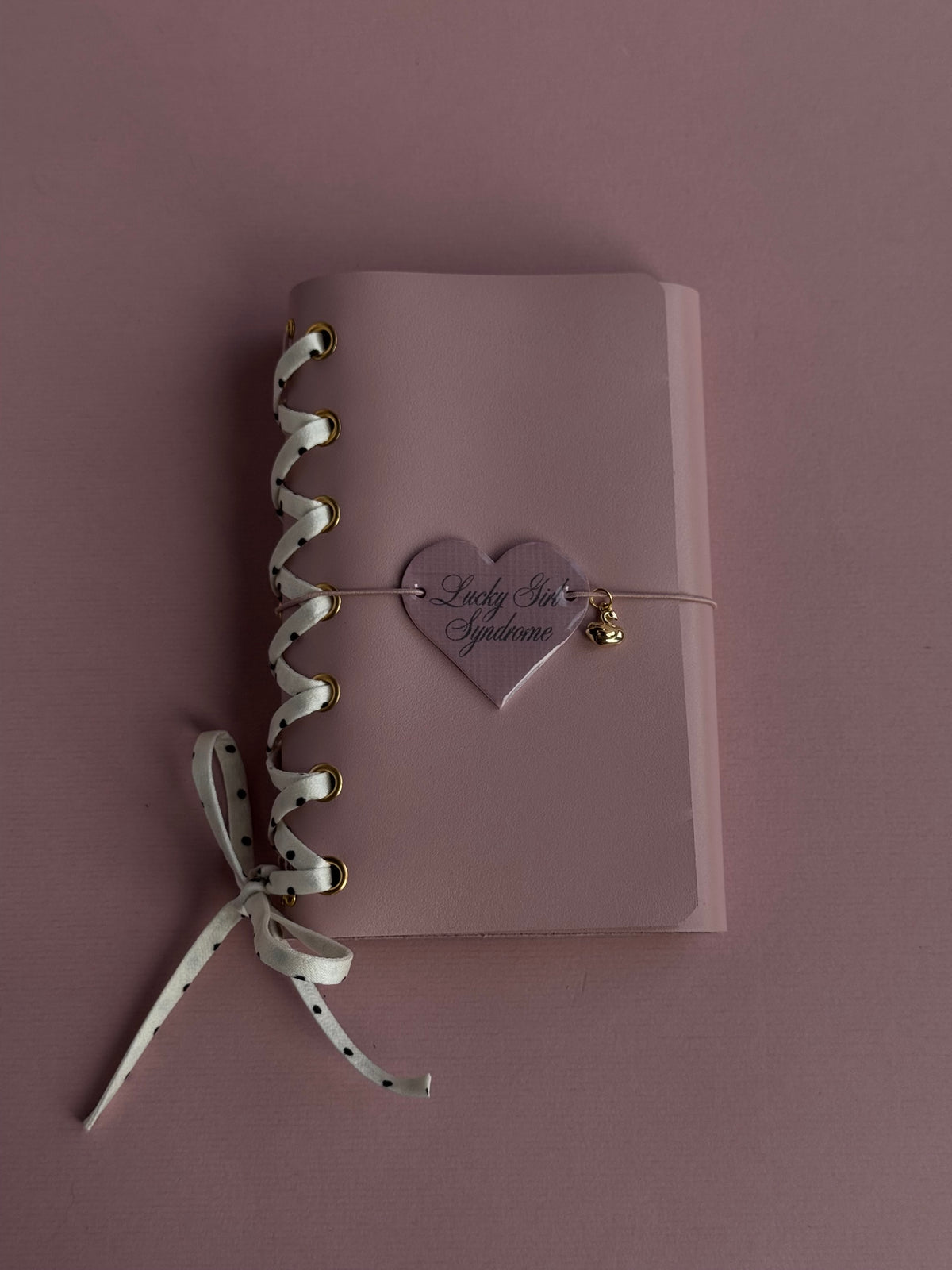 Dotted String | A6 Cow Trifold Leather Journal