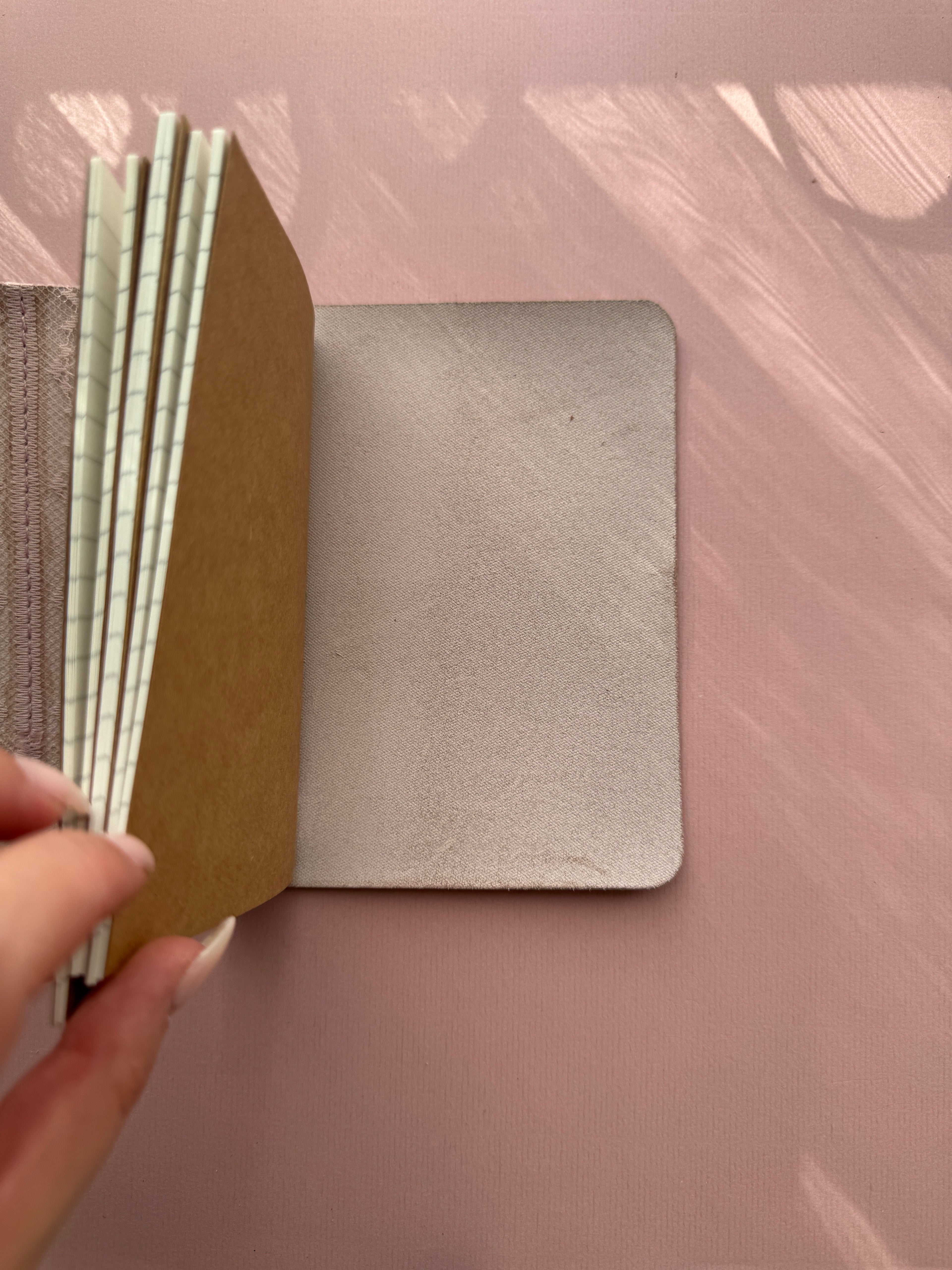 Light Pink Lace | A6 Bifold Cow Leather Journal