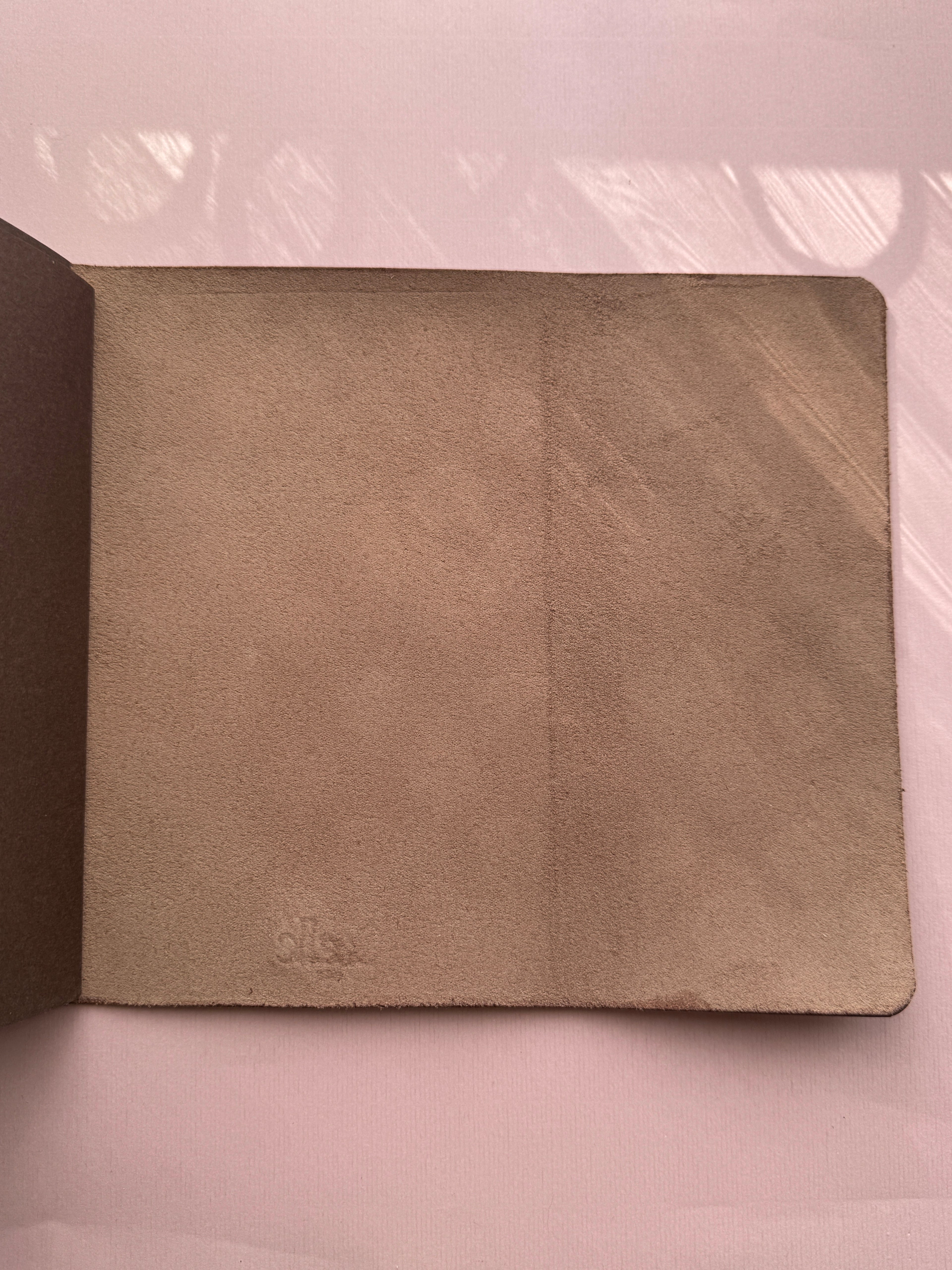 Dotted Dusty Pink | A5 Trifold Vegan Leather Journal