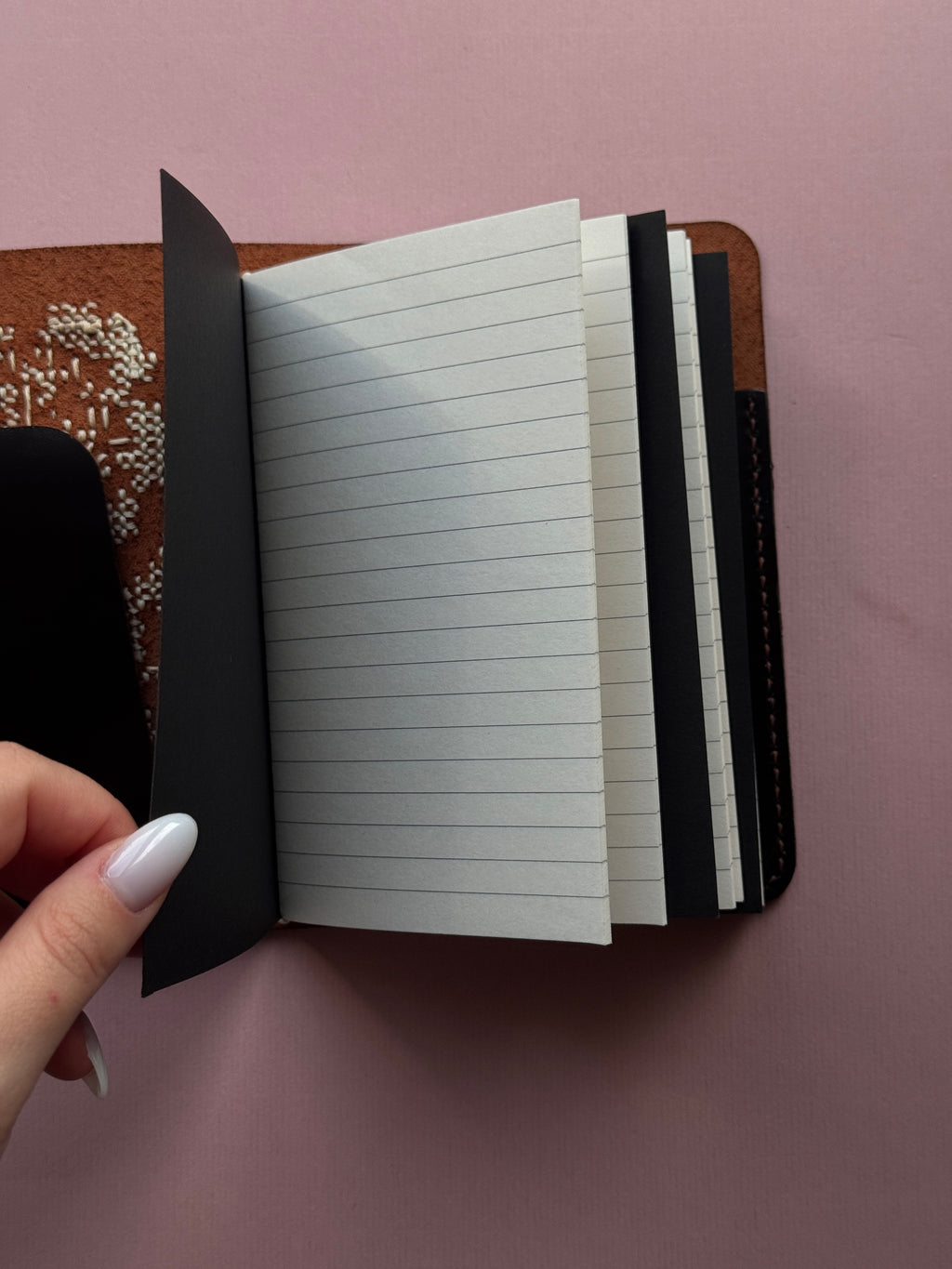 Rose Stitch | A6 Cow Bifold Leather Journal
