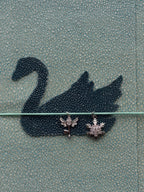 Light Blue Swan | A5 Trifold Stingray Leather Journal