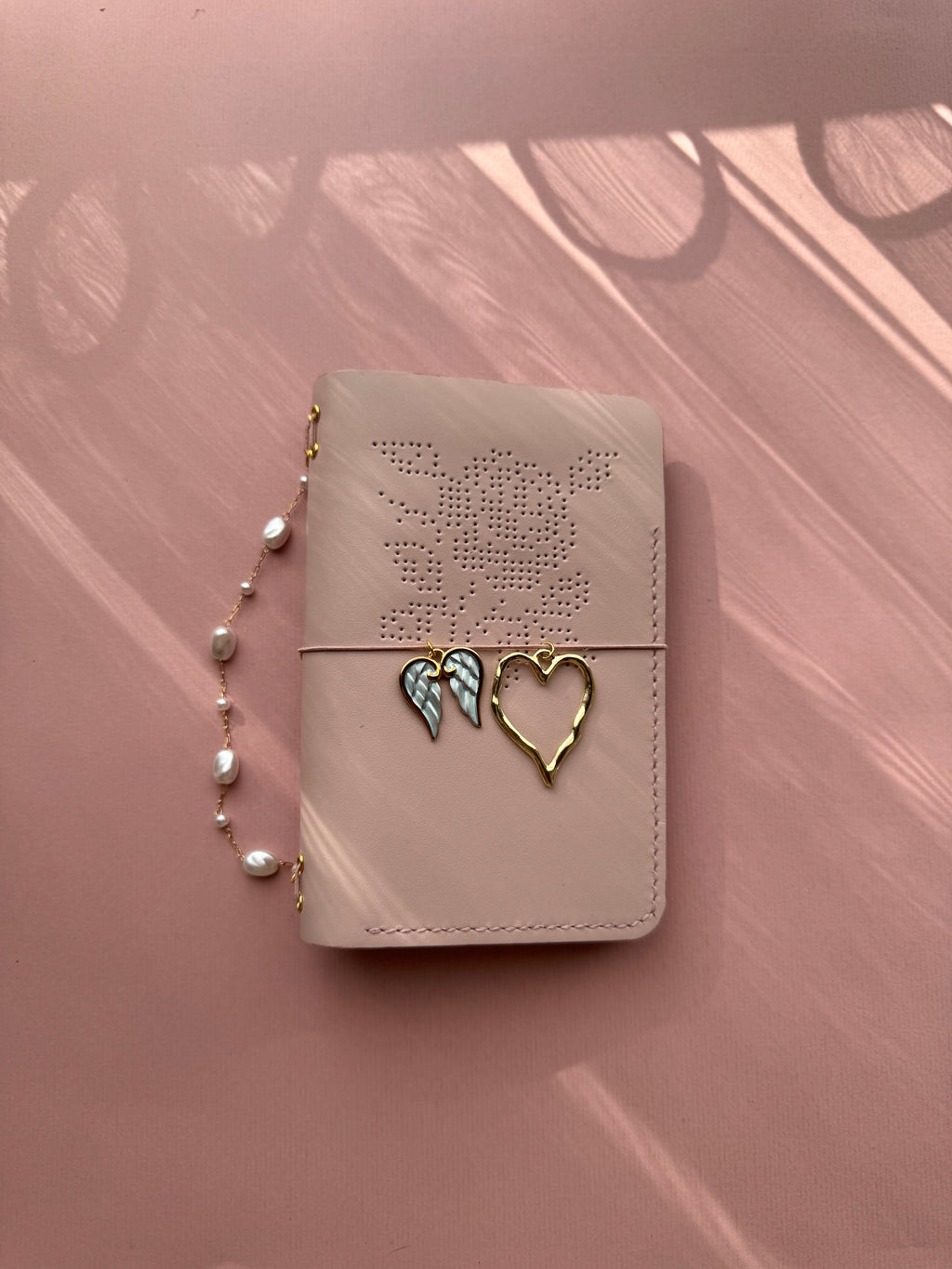 Light Pink | A6 Bifold Cow Leather Journal