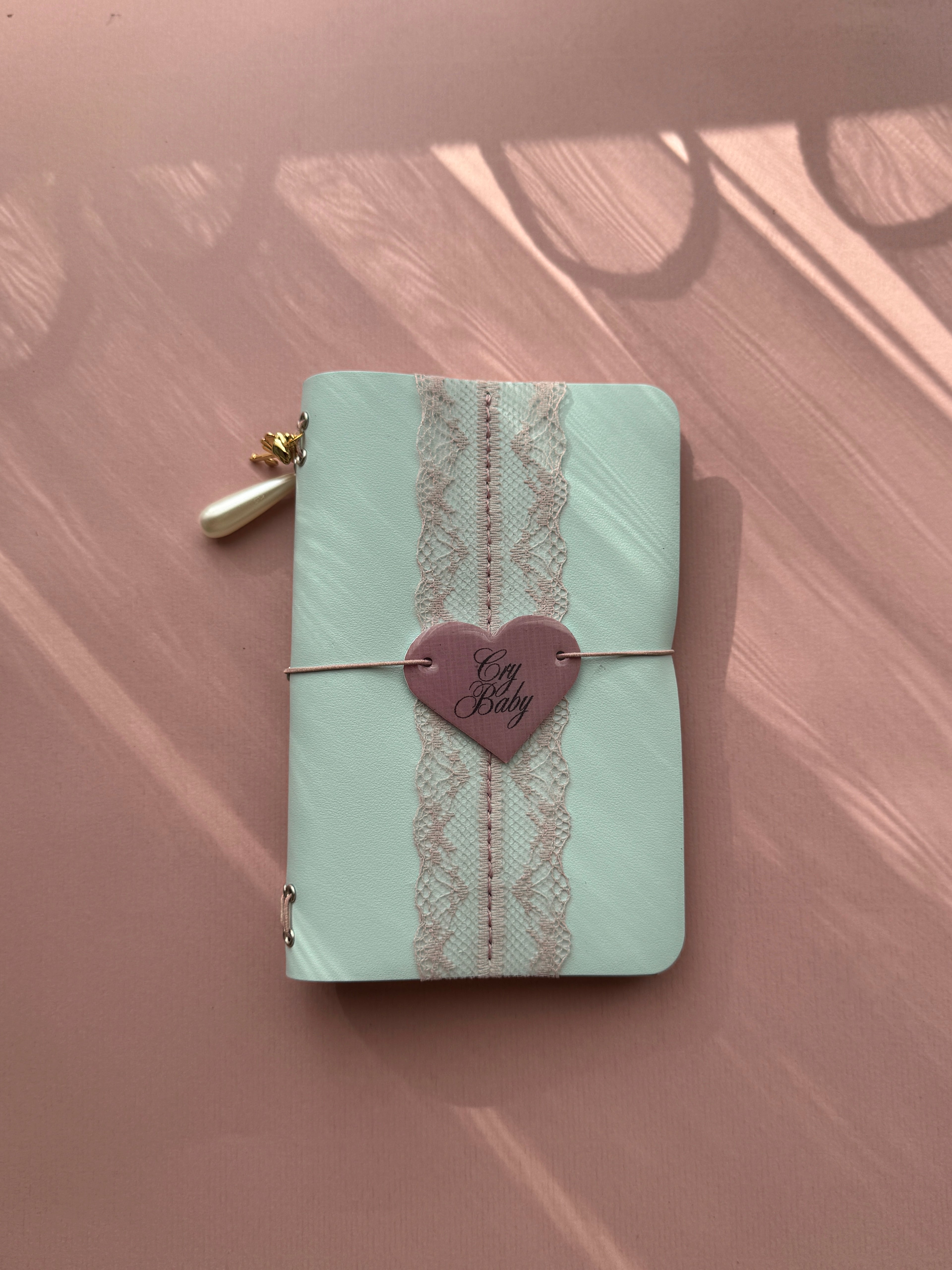 Light Blue Lace | A6 Bifold Cow Leather Journal
