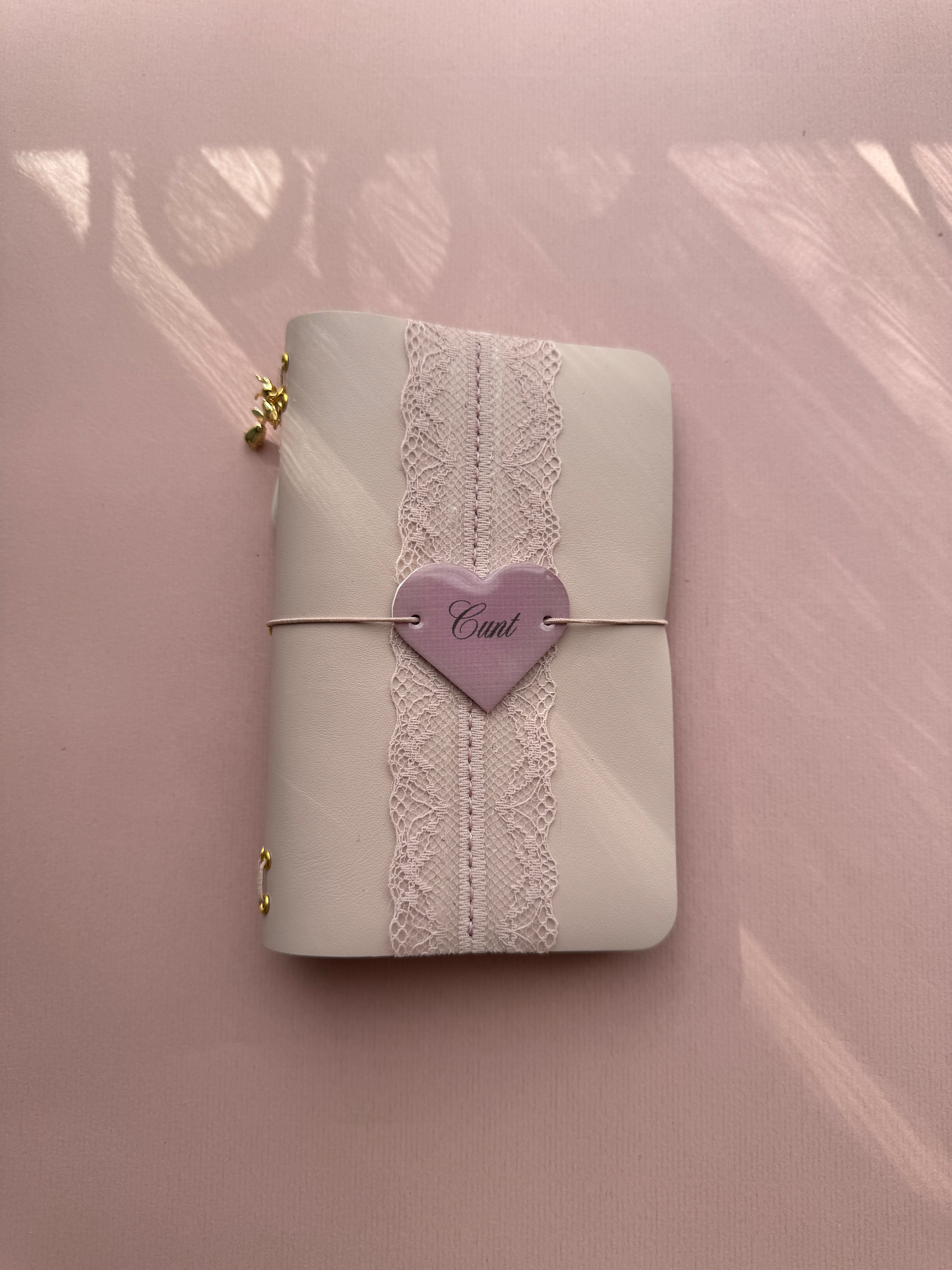 Light Pink Lace | A6 Bifold Cow Leather Journal
