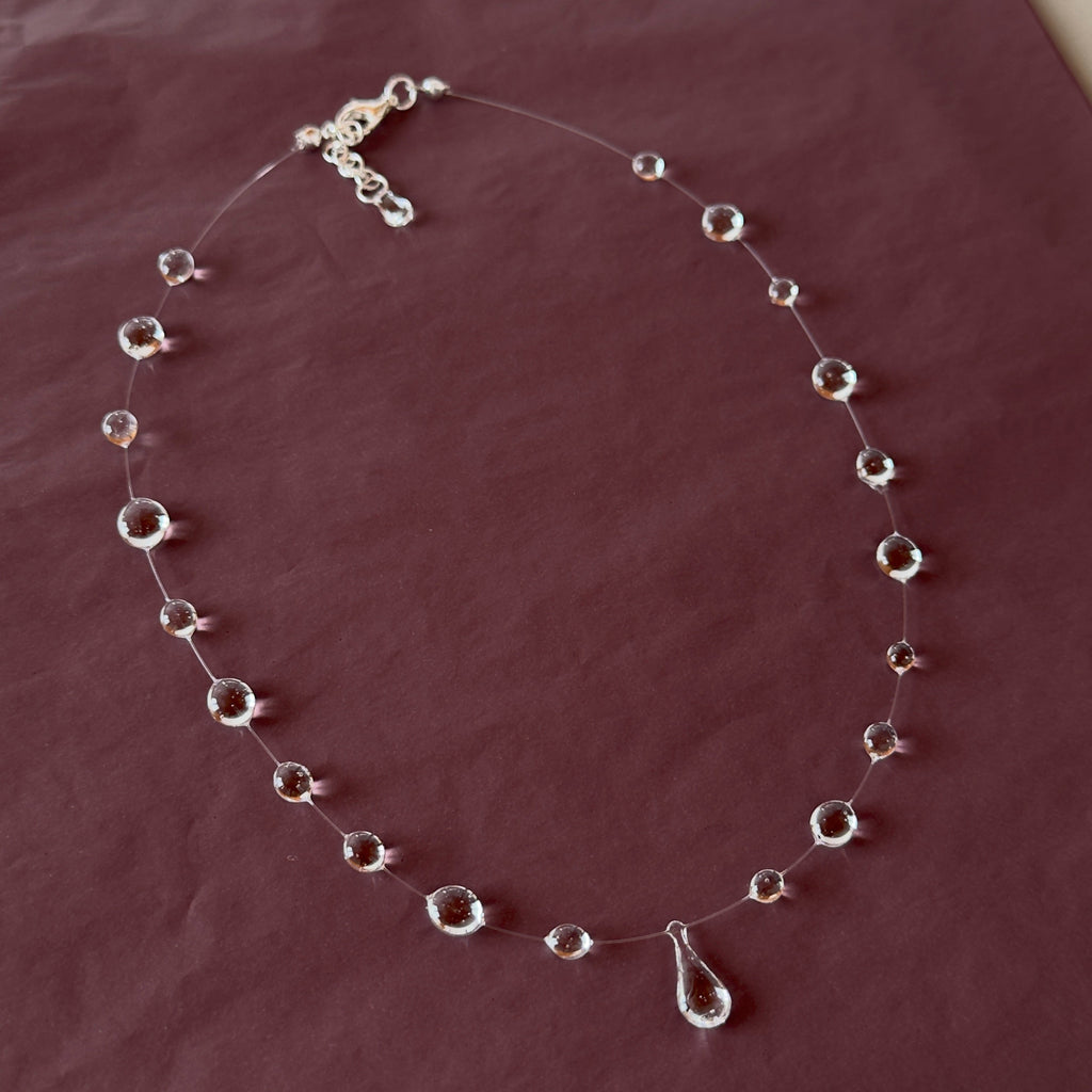 Minimal Central Drop Necklace